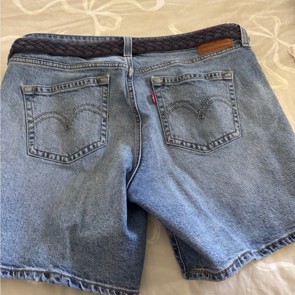 LEVIS Shorts - Picture 7 of 12